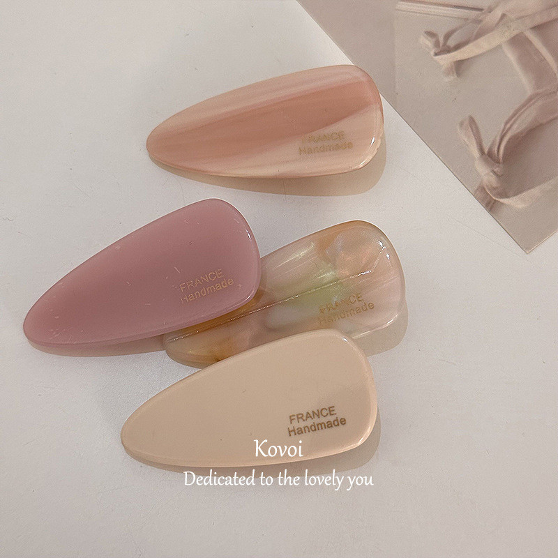 Kovoi กิ๊บติดผมหน้าผาก รูปปากเป็ด ขนาดเล็ก เรียบง่าย เครื่องประดับ สําหรับผู้หญิง