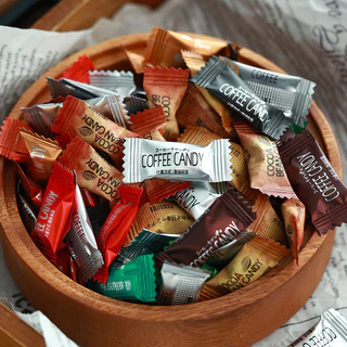 ของขวัญฟรี ลูกอม ลูกอมกาแฟลูกอมนม(50เม็ด/100เม็ด) coffee candy กาแฟแท้อัดเม็ด หวานน้อย ลูกอมกะทิ ลูกอมชานม ลูกอมชาเขียว