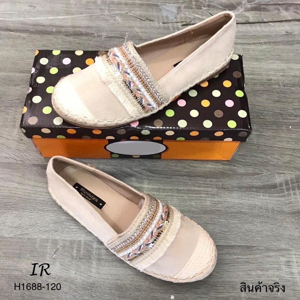H1688-120 รองเท้าสลิปออน งานปัก งานมาพร้อมกล่อง
