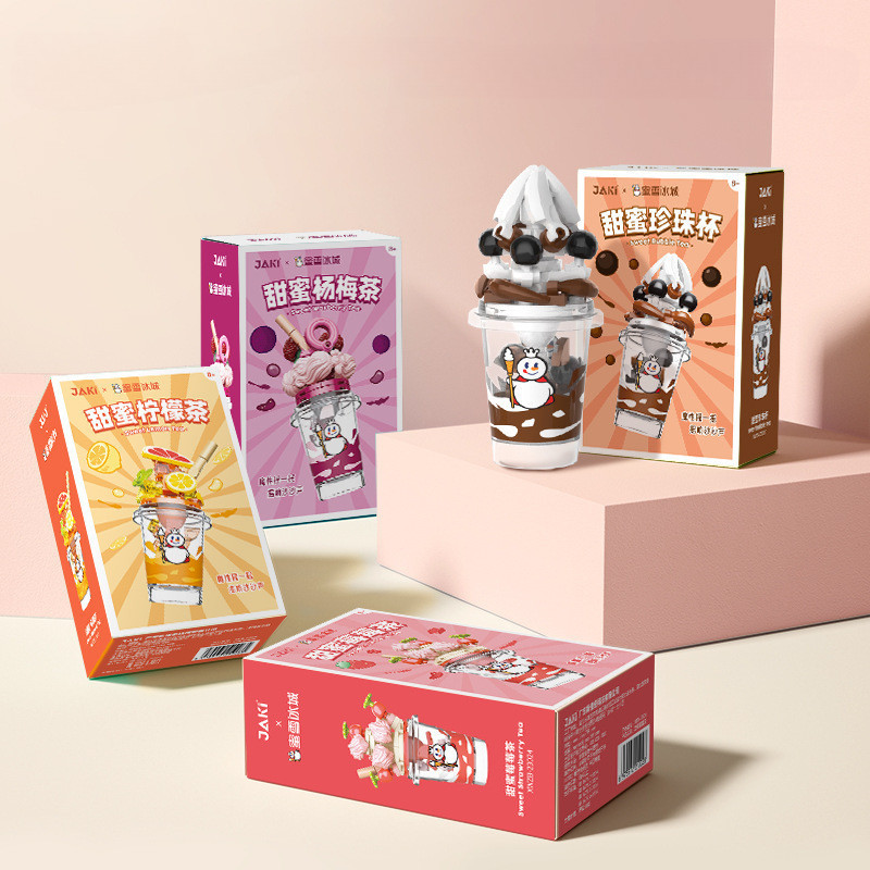 Mixue บล็อกตัวต่อ รูปเมืองน้ําแข็ง Snow King Sweet Milk Tea Cup ของเล่นสําหรับเด็ก