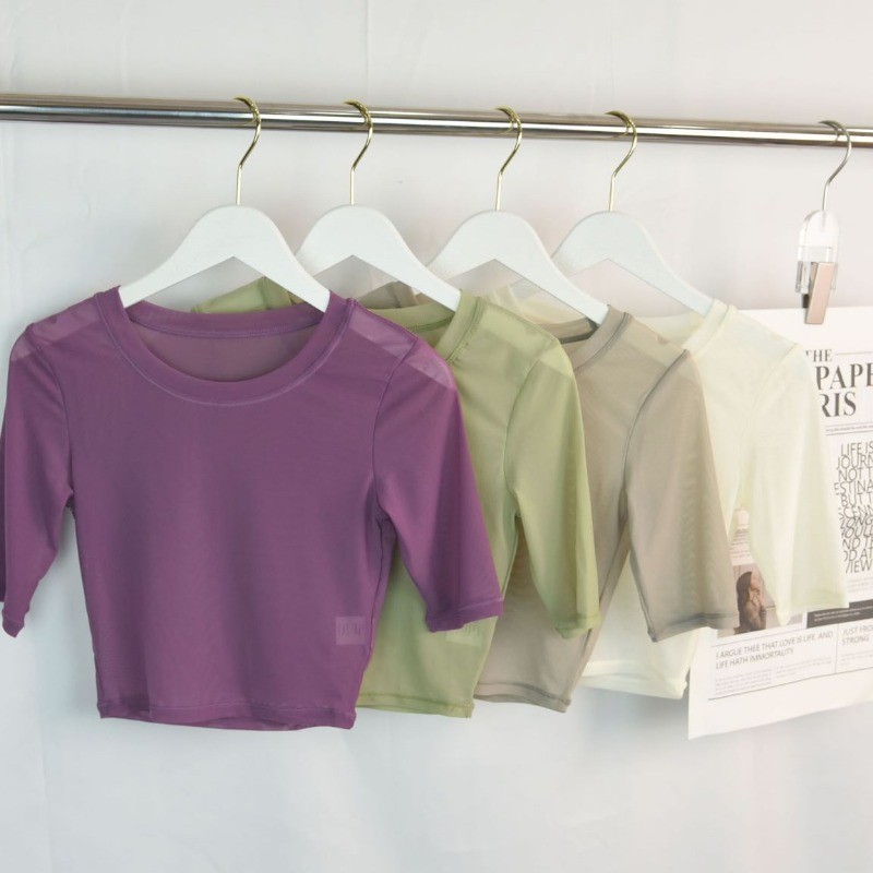 【MAGGIEYOGA】เสื้อกีฬา คอกลม แขนสั้น ผ้าตาข่าย ระบายอากาศ น้ําหนักเบา กระชับสัดส่วน เซ็กซี่ สําหรับวิ่ง เข้ายิม