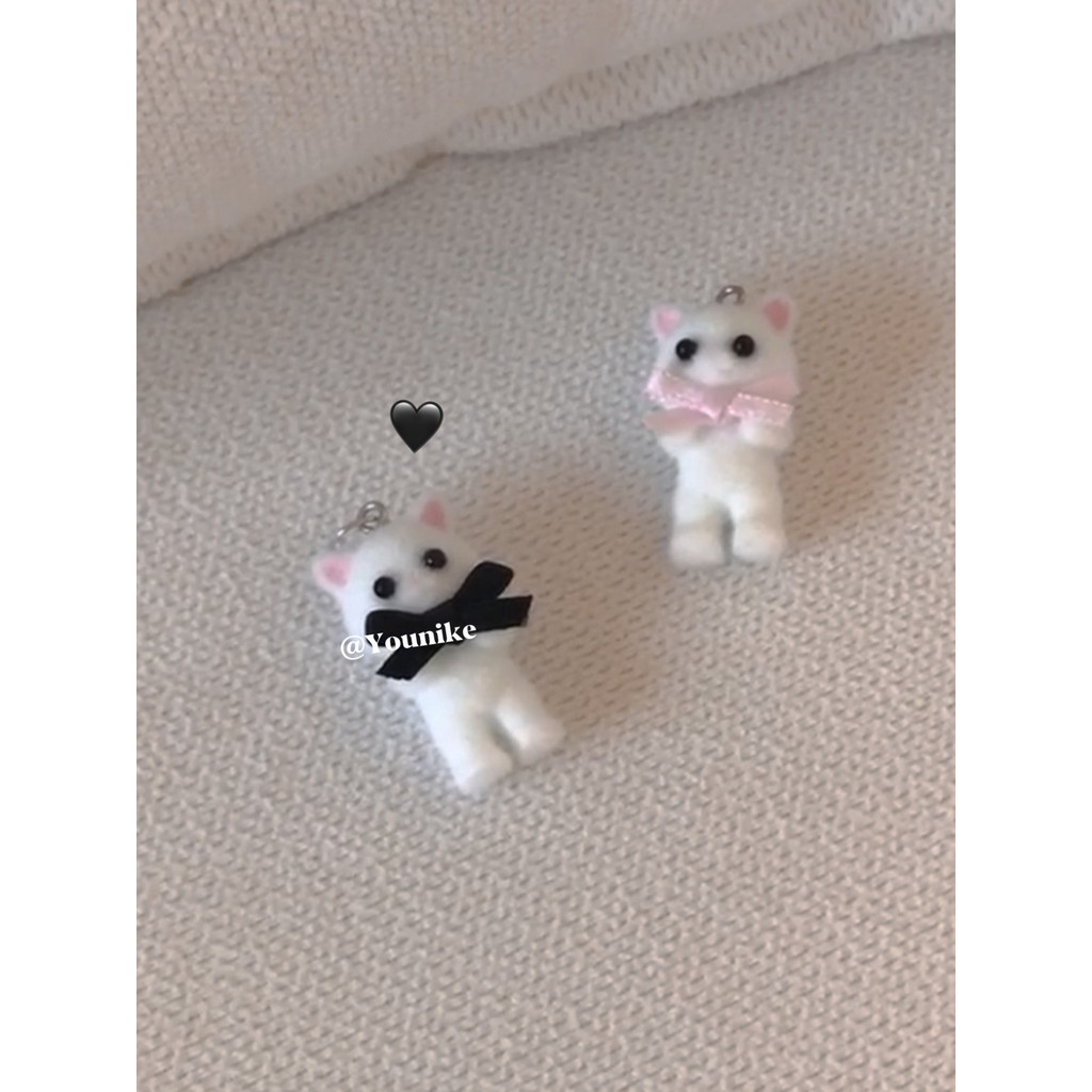 พวงกุญแจ จี้รูปแมวนมน้อยน่ารัก สามมิติ สําหรับ AirPods