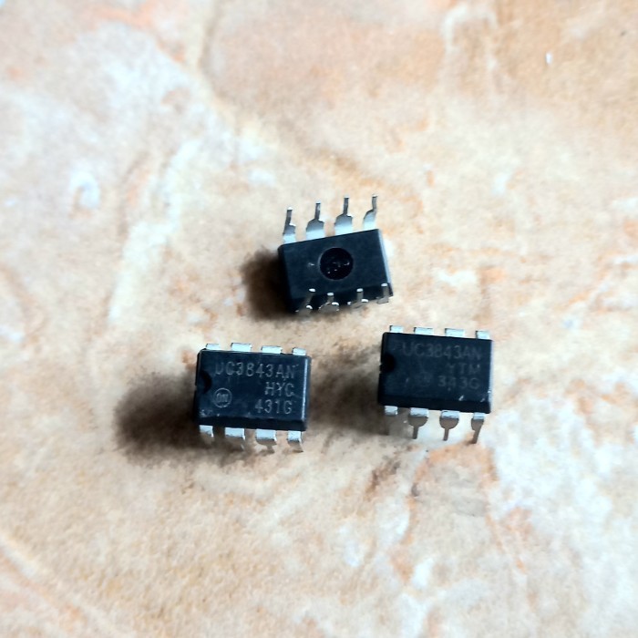 IC UC3843 UC 3843 AN UC3843AN 3843AN SMPS SOS PWM INVERTER CHNA ON F Fajar electro 2