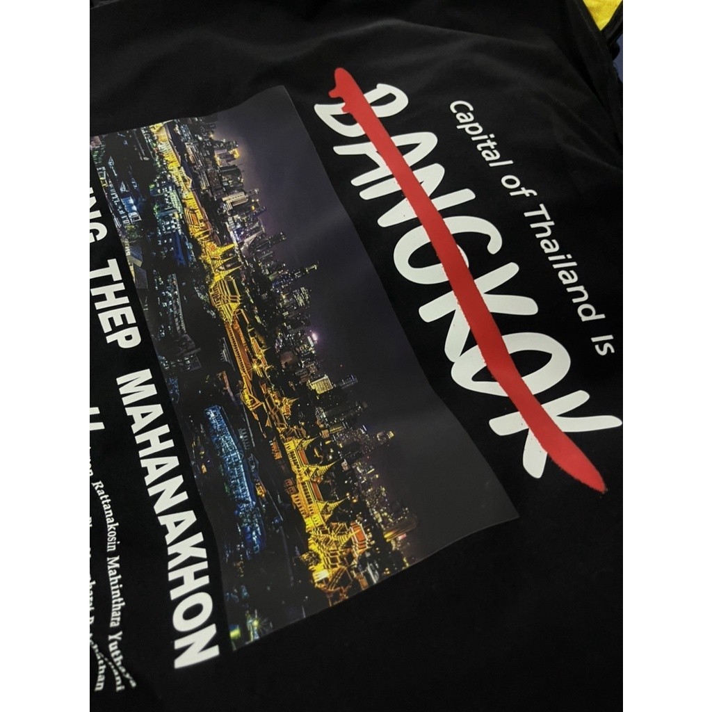 GRAPHIC เสื้อยืดผ้าฝ้ายพิมพ์ลาย( พร้อมส่งเสื้อเฮีย )เสื้อยืดกรุงเทพมหานคร Cotton 100% ใส่ได้ทั้งแบบธรรมดาและใส่แบบ