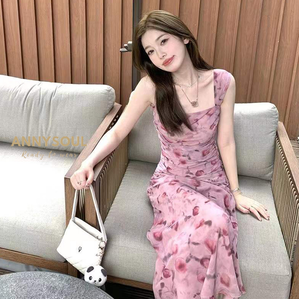 กระโปรงยาวลายดอกไม้สีชมพู สไตล์เกาหลี ที่มอบความเพี้ยนไปด้วยการออกแบบที่สวยงาม