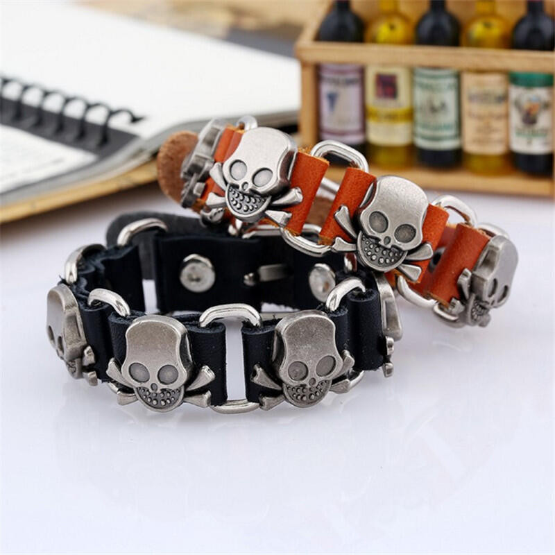 เครื่องประดับ สร้อยข้อมือ หนังถัก รูปกะโหลก ประดับหมุด สามารถปรับได้ สไตล์ฮิปฮอป พังก์ เรโทร แฟชั่นสําหรับผู้ชาย