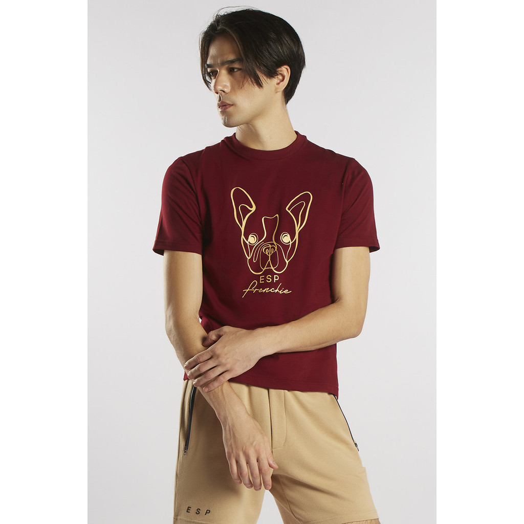 ESP เสื้อทีเชิ้ตลายเฟรนช์ชี่ ผู้ชาย สีน้ำตาลแดง | Frenchie Tee Shirt | 03976