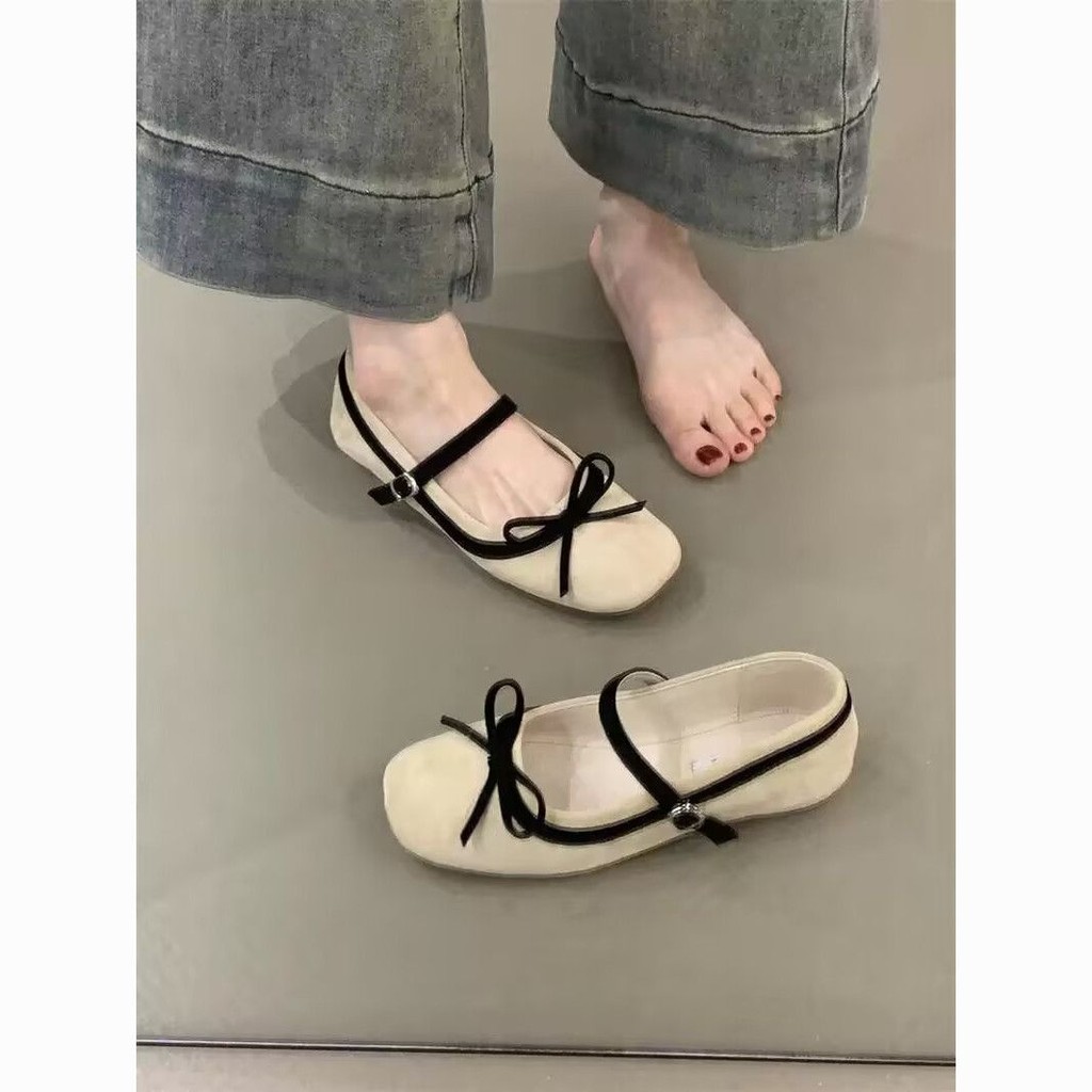 รองเท้าแบบสวม กันลื่น นักเรียน สไตล์ใหม่ เวอร์ชั่นเกาหลี
