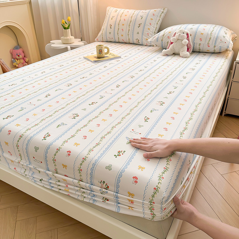 ผ้าปูที่นอนและปลอกหมอนเนื้อนุ่ม/ลายดอกไม้เล็ก/มีให้เลือก 14 สี/อ่อนโยนต่อผิว/ 3 ฟุต 3.5 ฟุต 5 ฟุต 6 ฟุต 6.5 ฟุต