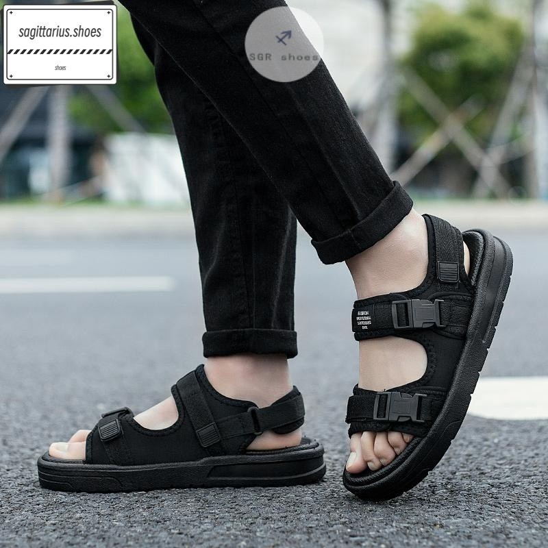 รองเท้าหูคีบ ⚡พร้อมส่ง⚡รองเท้าแตะรัดส้น น้ำหนักเบาสบาย ไม่ลื่น เพิ่มความมั่นใจในทุกการเดินทาง สไตล์เกาหลี Sandals
