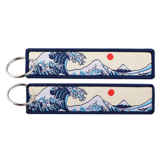 ญี่ปุ่นอะนิเมะ Cool เย็บปักถักร้อย Key Fobs Key แท็กรถยนต์พวงกุญแจสําหรับเพื่อนแฟชั่น KeyRing ของขวัญ