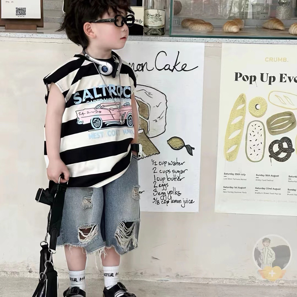 ชุดสูทเด็กชายฤดูร้อนสไตล์ใหม่เด็กลายเสื้อกั๊กแขนกุดเวอร์ชั่นเกาหลีฉีกกางเกงขาสั้นผ้ายีนส์สองชิ้นอินเทรนด์