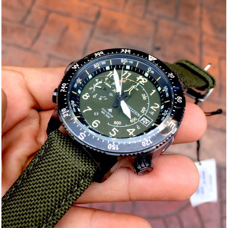 Citizen Promaster Eco-Drive 200M BN4045-12X