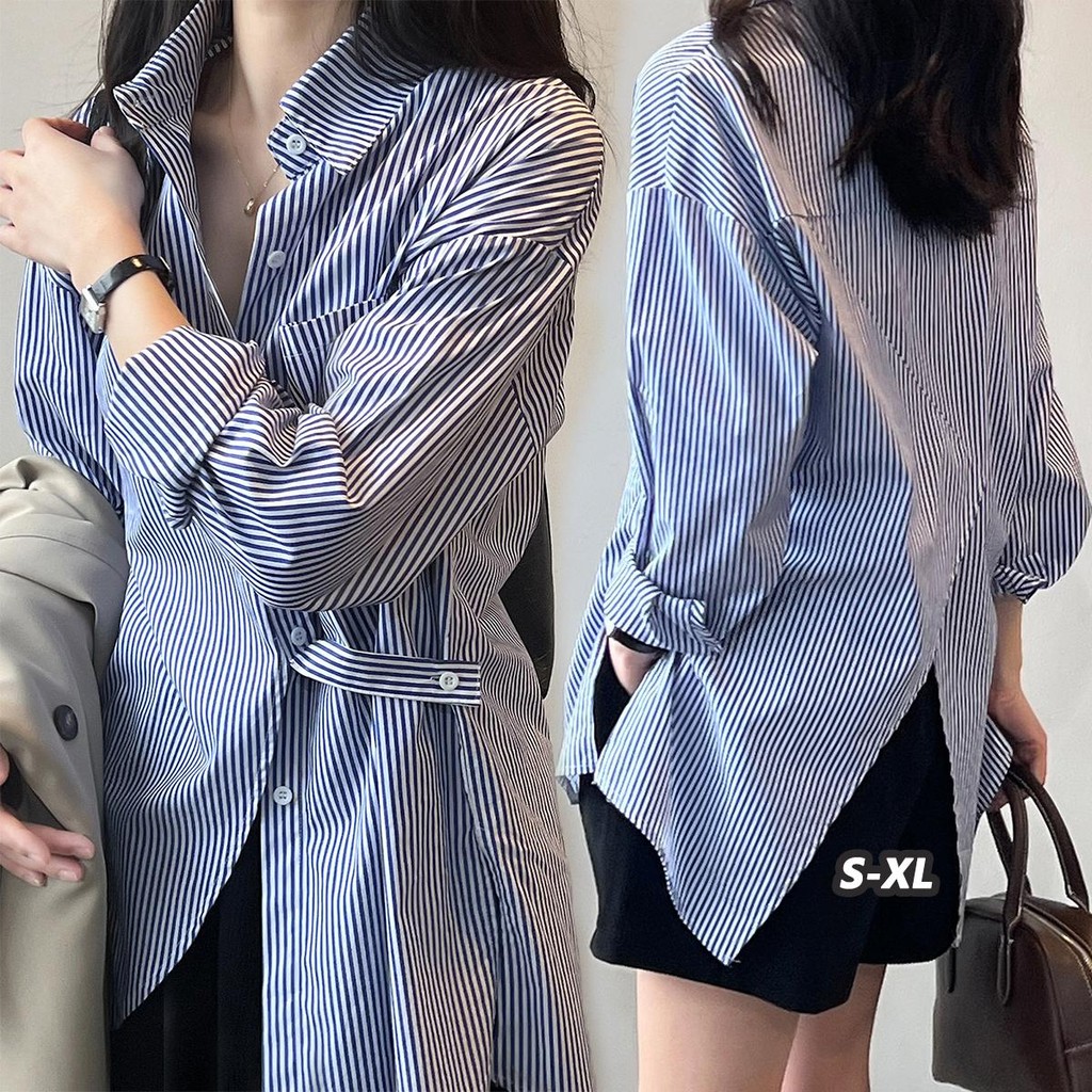 🌻Grace🌻 เสื้อแขนยาวลายทาง ดีไซน์เอวติดกระดุม เสื้อผ่าหลัง เสื้อเชิ้ตสีฟ้าเก๋ๆสไตล์เกาหลี Women Clothing ผู้หญิง W501