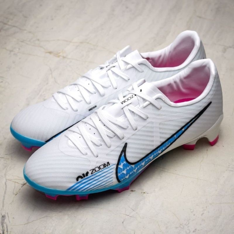 ♞,♘รองเท้าสตั๊ด Nike Mercurial football boots