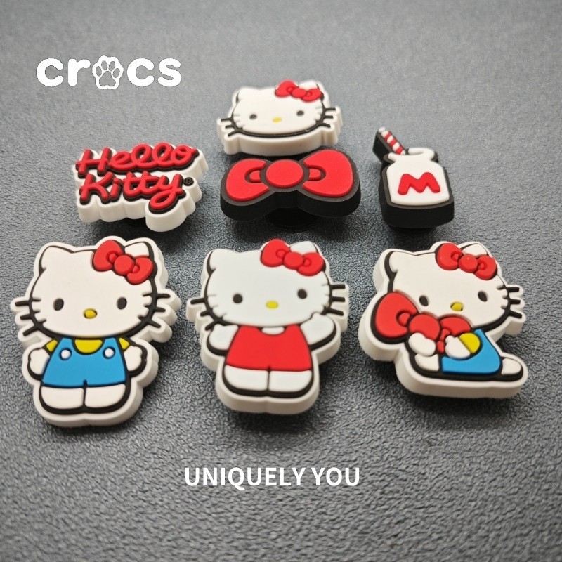 Crocs Jibbitz hello ketty หัวเข็มขัดรองเท้า KT Cat แฟชั่น Crocs อุปกรณ์เสริม Crocs charms การ์ตูนน่ารัก หัวเข็มขัดรองเท้า
