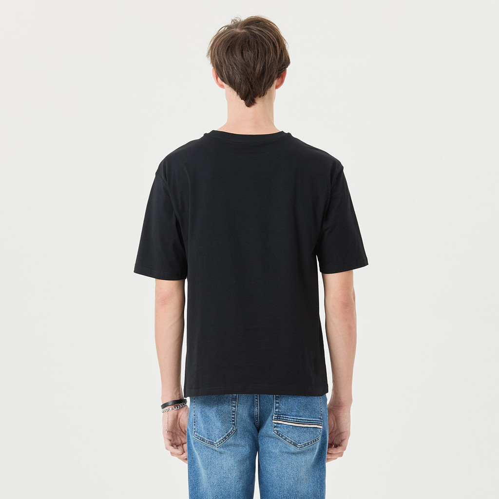 ESP เสื้อทีเชิ้ตลายเฟรนช์ชี่ อีซี่ ผู้ชาย สีดำ | Frenchie Eazy Tee Shirt | 04093