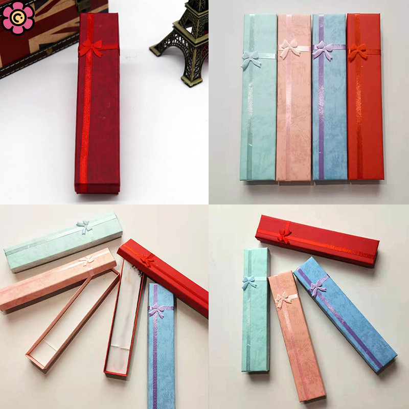 เครื่องประดับสี่เหลี่ยมแสดงกล่องบรรจุภัณฑ์กับกุทัณฑ์วันวาเลนไทน์งานแต่งงานวันหยุดพรรคสร้อยคอสร้อยข้อ