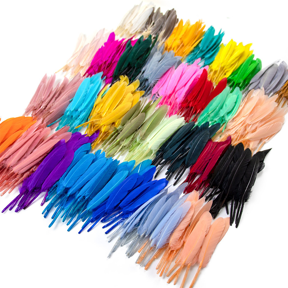 ขายส่ง 50/100 ชิ้น/ล็อตเป็ด Feathers สําหรับงานฝีมือ 10-15 ซม./4-6" สีขาว Goose Feathers สําหรับเครื่องประดับทํางานแต่งงานตกแต่ง Plumes