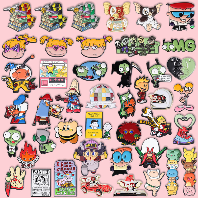 ใหม่ เข็มกลัด ลายการ์ตูนอนิเมะ เครื่องประดับ ของขวัญ สําหรับเพื่อน