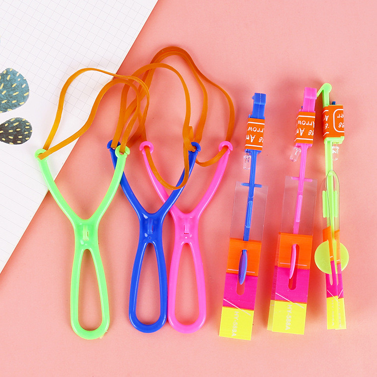 Led Luminous Slingshot Flying หมุนลูกศรของเล่นเด็ก