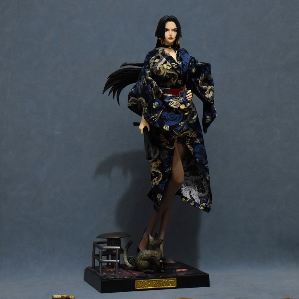 One Piece GK Uta Empress ในเสื้อผ้าธรรมดาชุดกิโมโนOiran Empress ยืน Pose อะนิเมะหุ่น