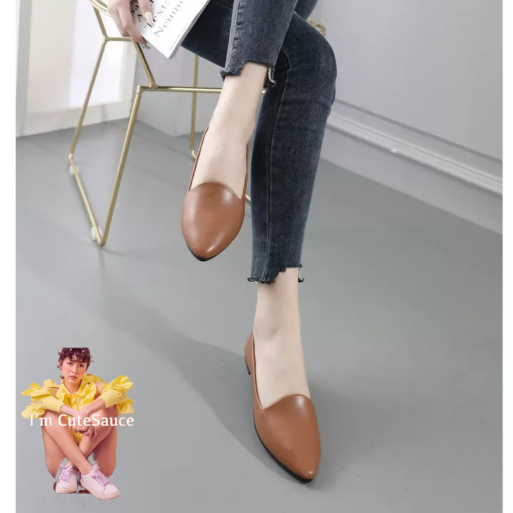 รองเท้านักศึกษา Kimber คิมเบอร์ คัทชูส้น1ซม. เรียบง่ายด้วยรูปลักษณ์ปิดหลังเท้า ปลายแหลมซัพพอร์ตเท้าข