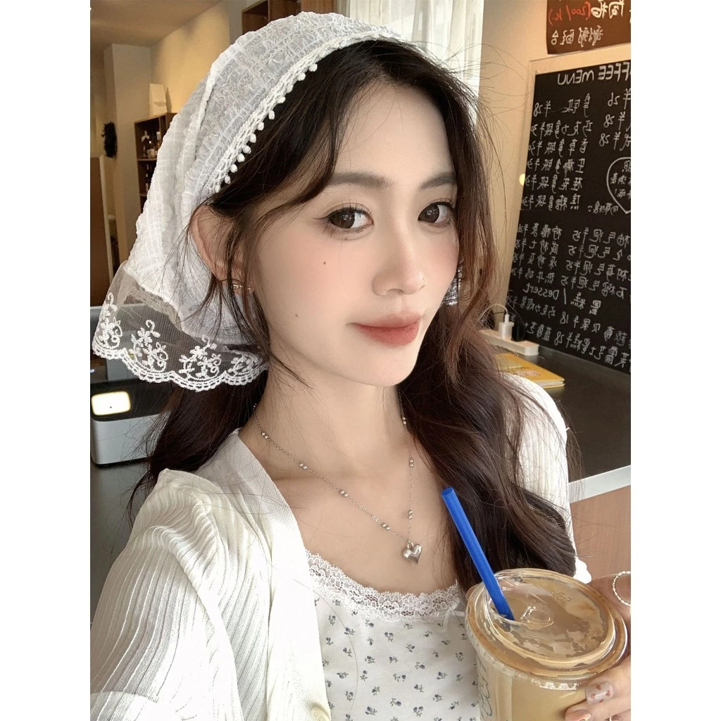 ผ้าพันคอผ้าคลุมศีรษะทรงสามเหลี่ยมแต่งลูกไม้ thumbnail 9