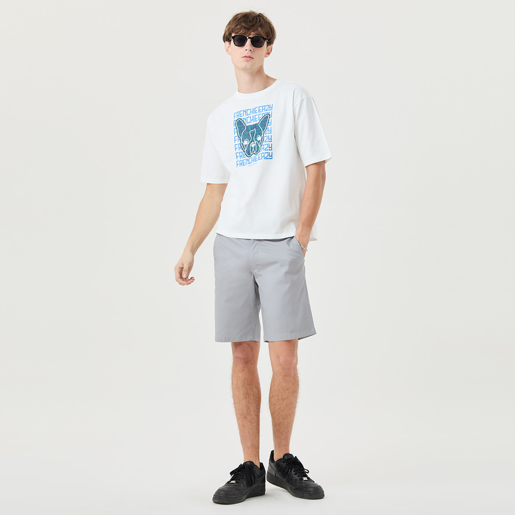 ESP เสื้อทีเชิ้ตลายเฟรนช์ชี่ อีซี่ ผู้ชาย สีขาว | Frenchie Eazy Tee Shirt | 04092