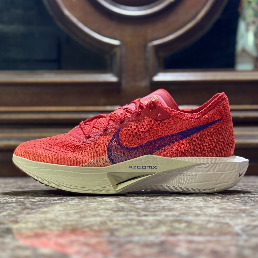รองเท้าวิ่ง Nike ZoomX Vaporfly Next% 3 (M10/11US)