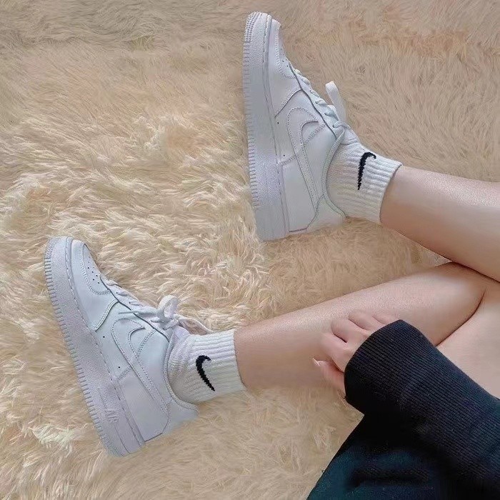 Nike High Quality Nike Air Force 1 Low Swoosh Milk Tea Double Hook Casual Shoes White Gray Gold Sneakers Matcha Green Go