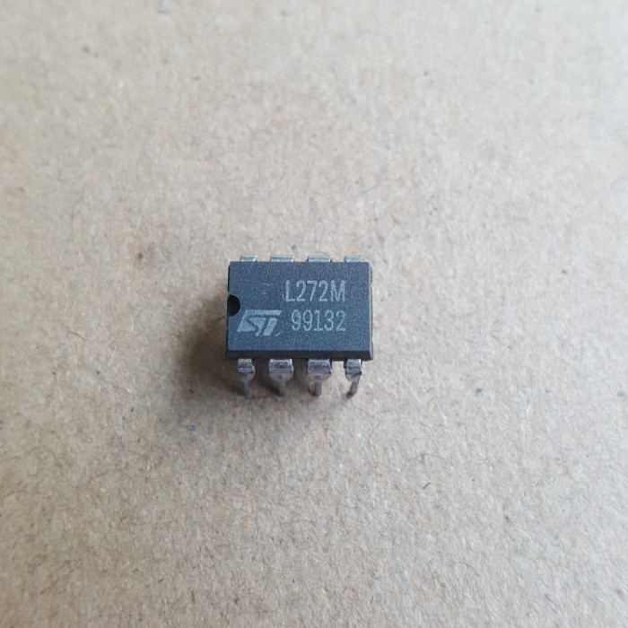 L 272 M IC/ทรานซิสเตอร์