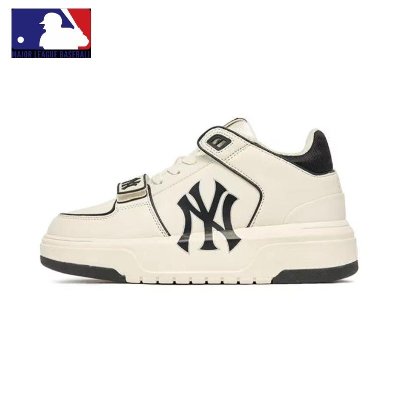 รองเท้าผ้าใบ MLB Chunky Liner NEW YORK YANKEES