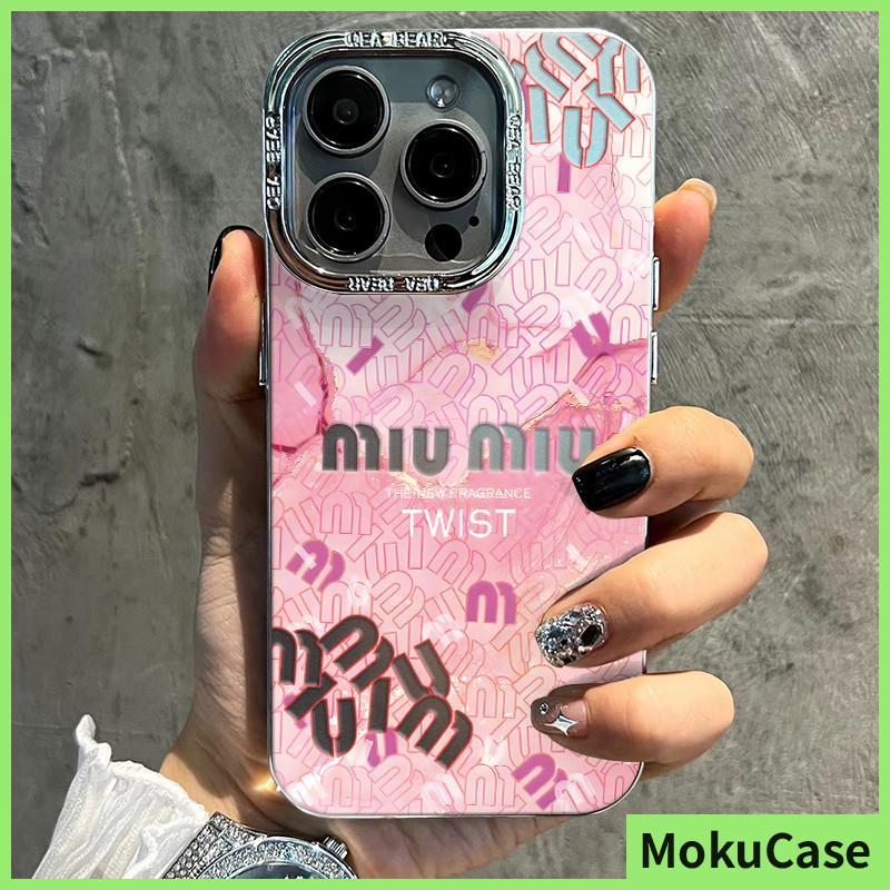 เคสไอโฟน 15/14/13/12/11 Pro max Personalized fashion brand Miu ซิลิโคน Compatible Case iPhone 11,12,13,14,15,16,11PM,12PM,13PM,14PM,15PM,16PM,16Plus,X/Xs, XR,7 +,8Plus