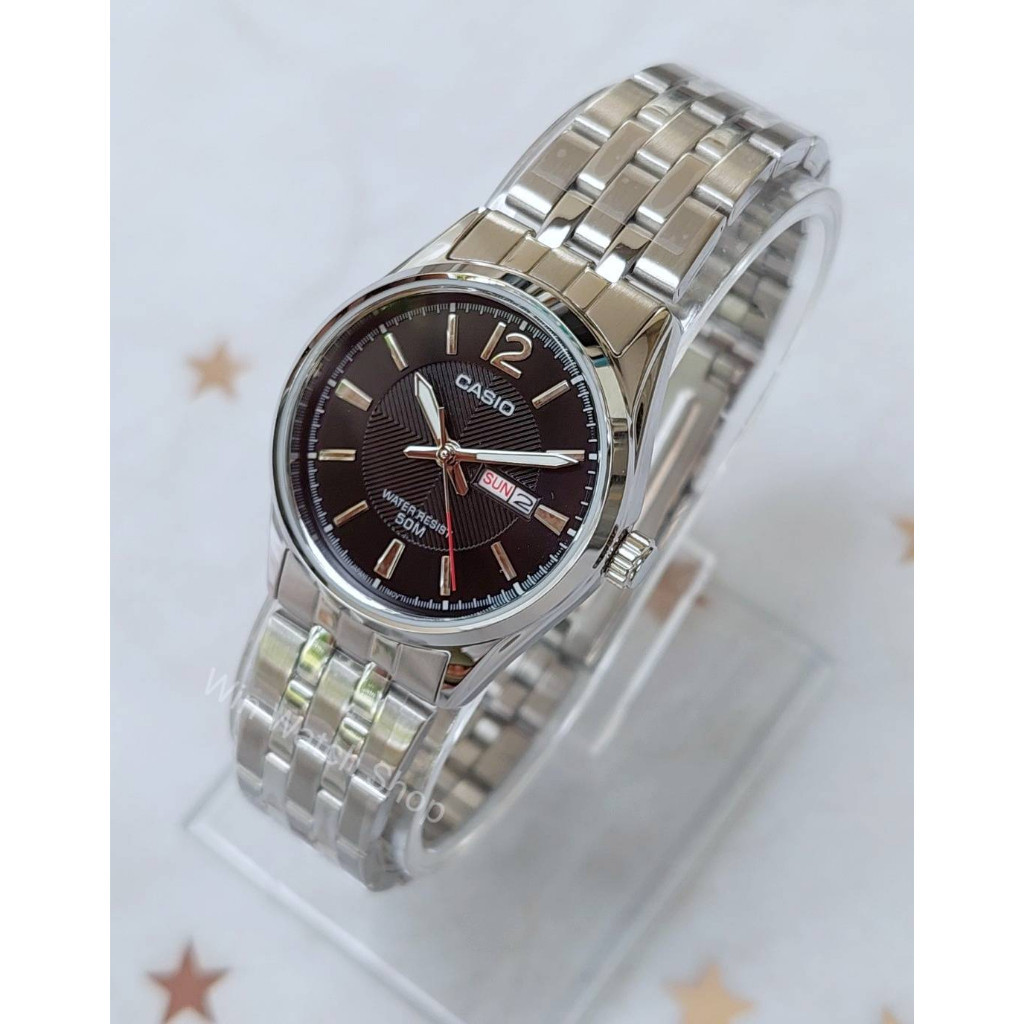 นาฬิกาสายหนัง นาฬิกา Casio รุ่น LTP-1335D-1A นาฬิกาข้อมือผู้หญิง  สายสแตนเลส หน้าปัดดำกันน้ำ 50 เมตร