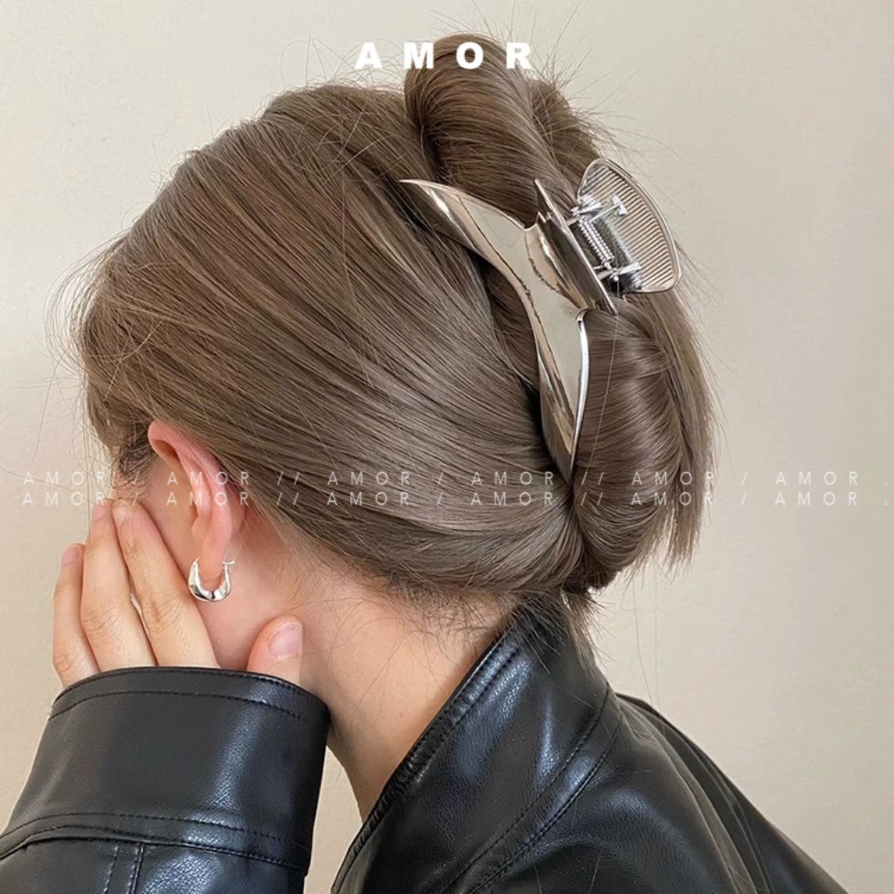 คลิปหนีบฉลามโลหะ ความรู้สึกระดับไฮเอนด์ แบบมินิมอล สไตล์เกาหลี