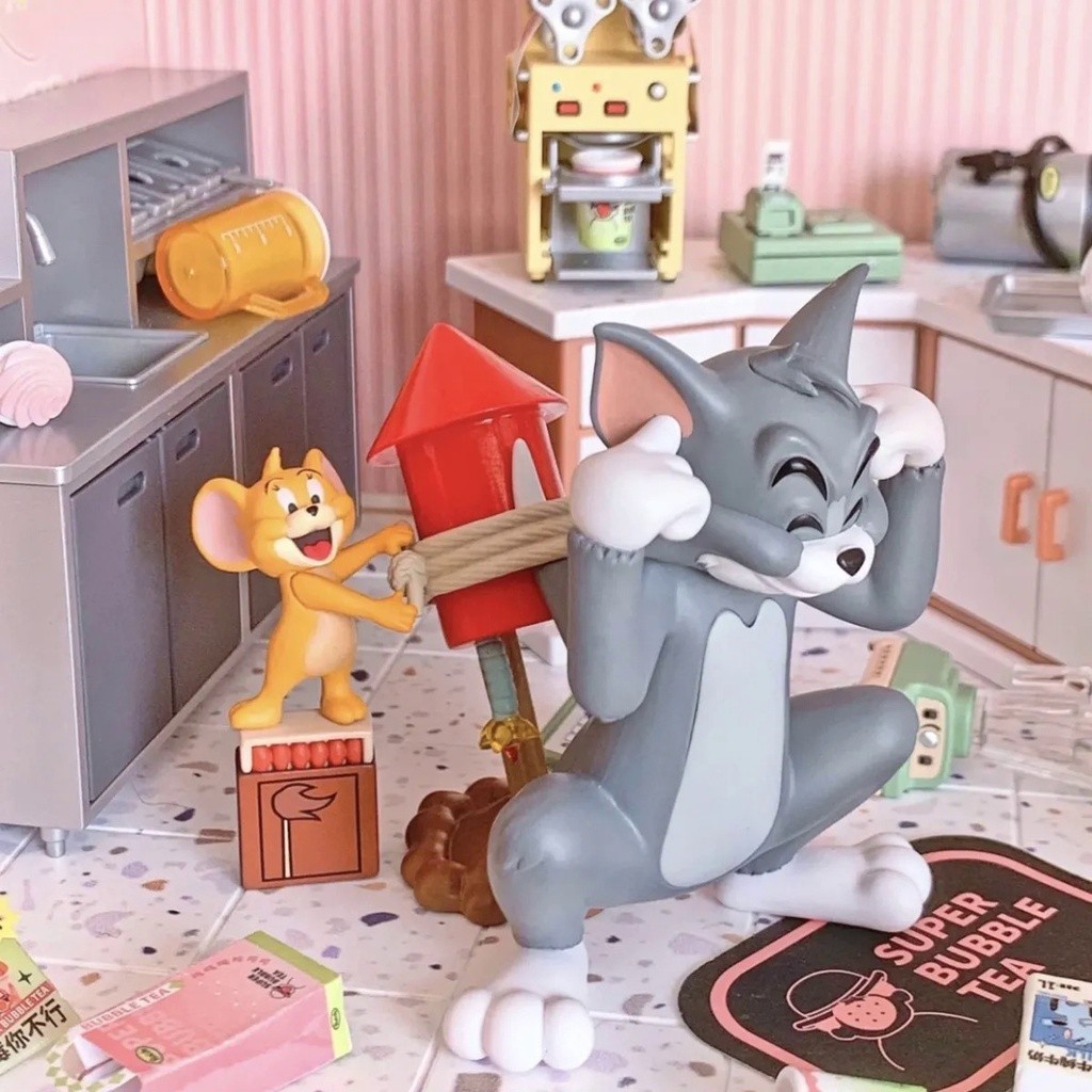 Tom and Jerry Big Combat Series กล่องสุ่ม ตุ๊กตาแมวและหนู 52toys