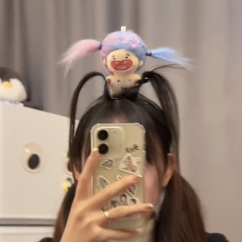ใหม่ ตลก น่าเกลียด ตุ๊กตาการ์ตูนน่ารัก ล้างหน้า พร้อมห่วงรัดผม สามารถผูกผม หวีถักเปีย สุทธิ สีแดง กิ๊บติดผม เครื่องประดับผม