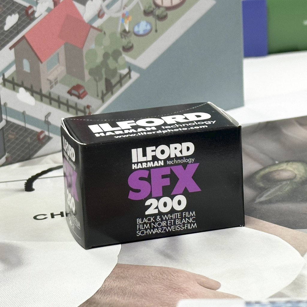 Ilford 135 ฟิล์มขาวดํา Ilford Sfx200