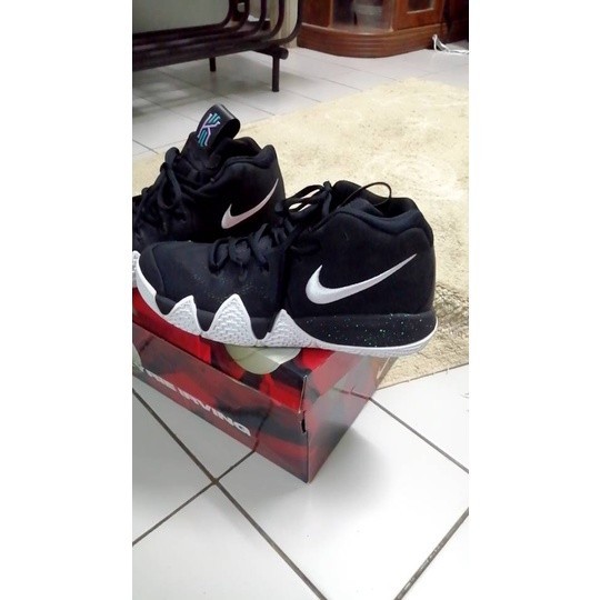 Nike Ready Stock Kyrie 4 Low Sneakers Basketball Shoes