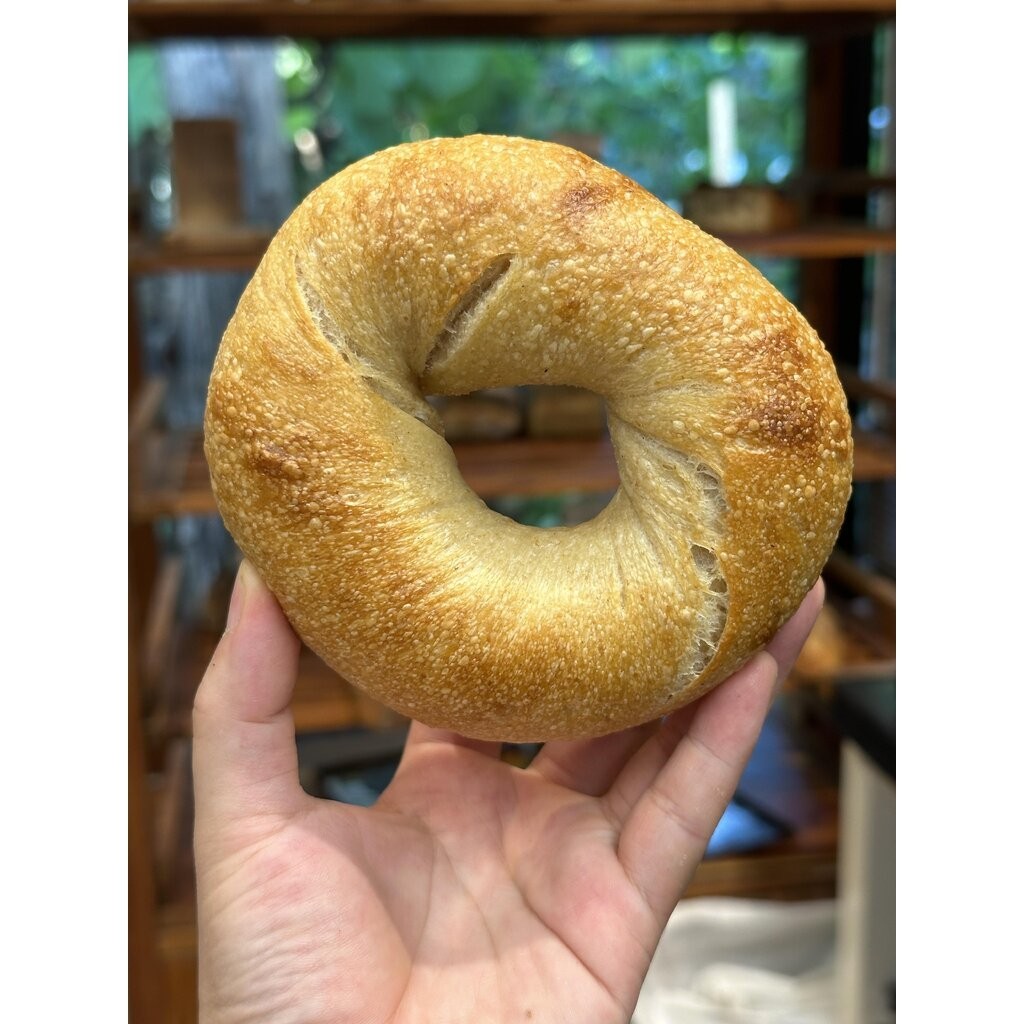 [อบวันเสาร์เท่านั้น] Plain Sourdough Bagel 2 ชิ้น