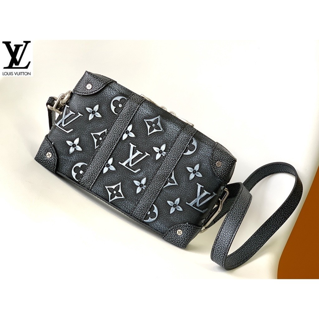 หลุยส์วิตตอง Louis Vuitton lv กระเป๋าถือใหม่มินิกระเป๋านุ่มด้านบนหนังวัว m81776 กับ tbags กระเป๋าสะพาย hf6p