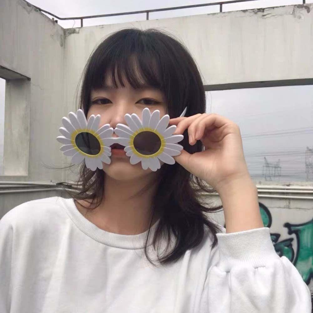 LLLABY แว่นตาดอกไม้, Sun Flower Shape กรอบใหญ่ Daisy Shades, อินเทรนด์ถ่ายภาพ Props แว่นตาตกแต่ง - รูปที่ 5