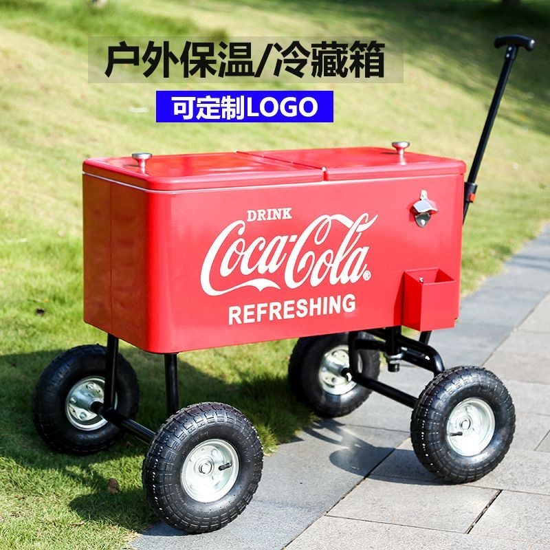 กล่องฉนวนกันความร้อน Coca cola ขนาดเล็ก ของใช้ในครัวเรือน สําหรับตั้งแคมป์ รถยนต์ ตู้เย็น รถเข็นน้ําแข็ง กลางแจ้ง