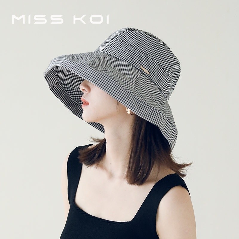 MISSKOI สไตล์ญี่ปุ่นรีดขอบเรียบง่ายลายสก๊อตปิดบังใบหน้าขนาดใหญ่หมวกชาวประมงปีก