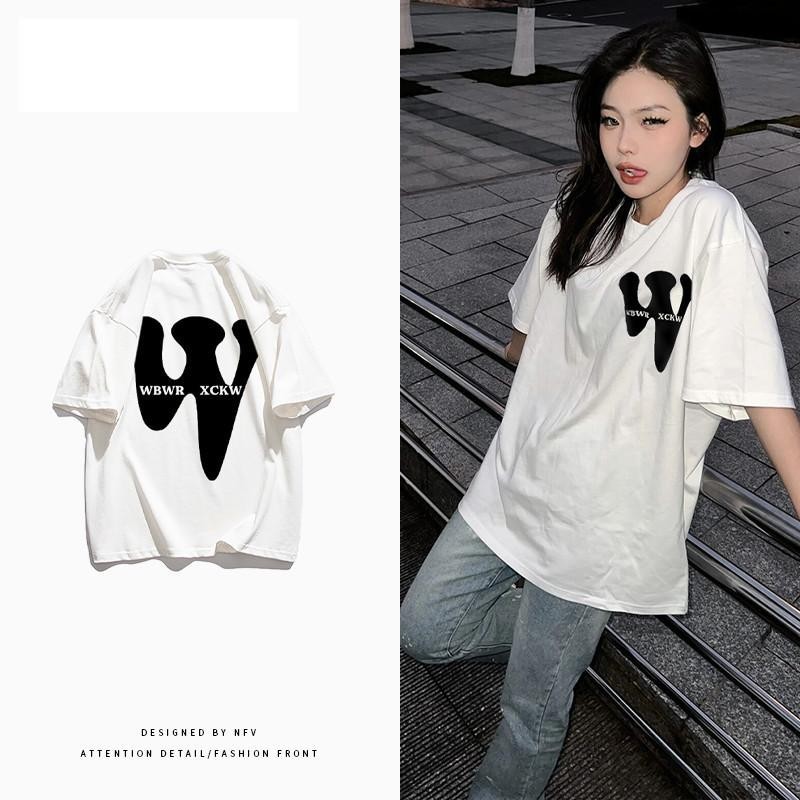 Lucifer （จัดส่งตลอด 24 ชั่วโมง） เกาหลี oversize คอกลม เสื้อยืด CMDXY0389 ผ่อน ผ้าคอตตอน ลายสกรีน ฤดูร้อน สบาย