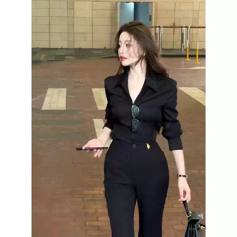 ชุดเสื้อเชิ้ตแขนยาวคอโปโลหรูหราสไตล์เกาหลีสำหรับผู้หญิง ฤดูใบไม้ร่วงใหม่ เรียบง่าย ใช้งานได้หลากหลาย สีดำ