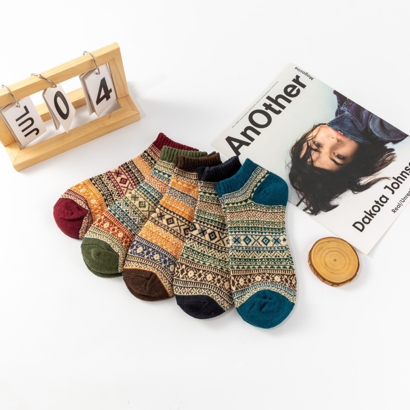 袜子男短袜棉袜复古风男袜船袜吸汗防臭四季款民族风低腰短筒袜子Socks men's short socks cotton socks retro style men's socks boat sock