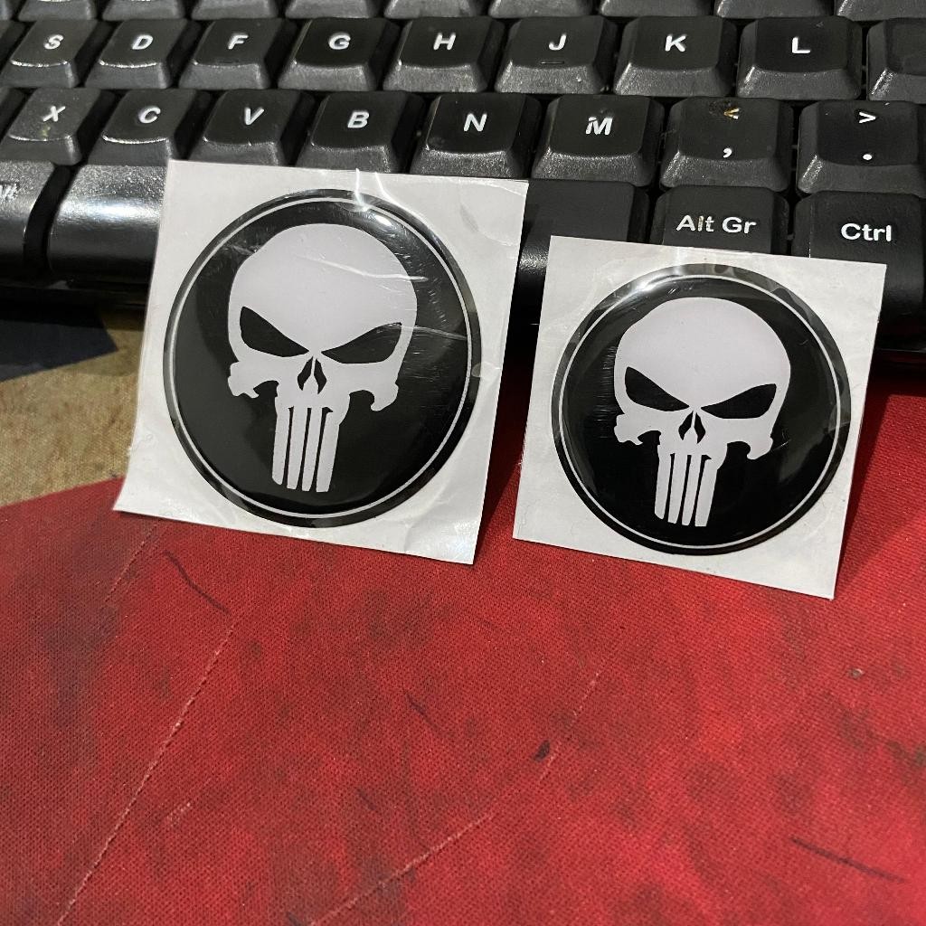 THE PUNISHER ROUND เรซิ่นนูนสติกเกอร์สติกเกอร์โลโก้แบบยืดหยุ่น 3D ขนาดเล็ก
