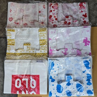 ถุงพลาสติกหูหิ้วพิมพ์ลายเนื้อเกรดAขายเป็นแพ็ค น้ำหนัก 700 กร…